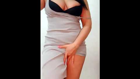 hot_yassmin @ stripchat on 20241020