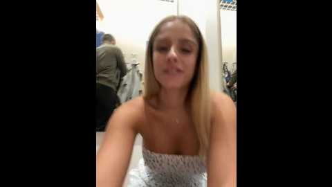 lollymollyg @ stripchat on 20241020