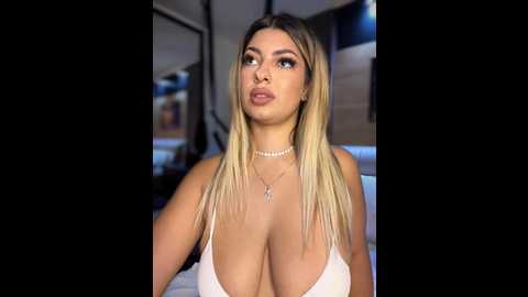 yaramoon_ @ stripchat on 20241020