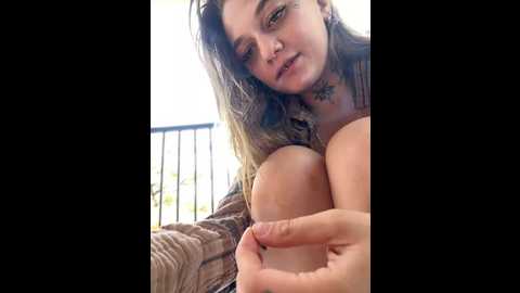 chloetease @ stripchat on 20241021