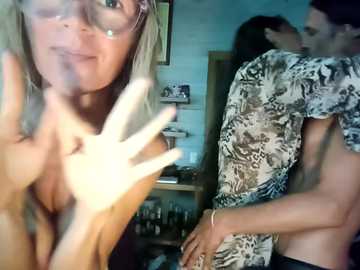 luna_natural @ stripchat on 20241021
