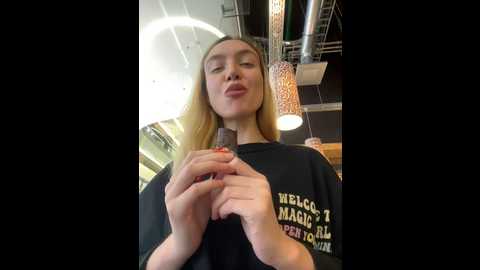 miss_elfie @ stripchat on 20241021
