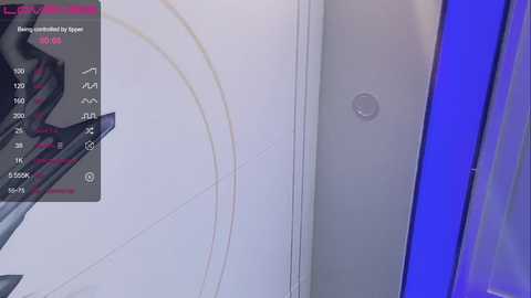 qiuqiu_3321 @ stripchat on 20241021