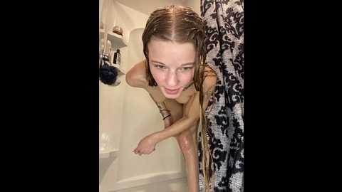 foxy_ana13 @ stripchat on 20241022