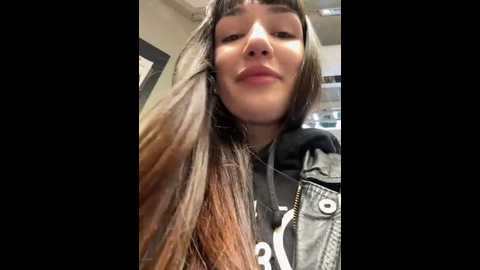 sophie_avory @ stripchat on 20241022