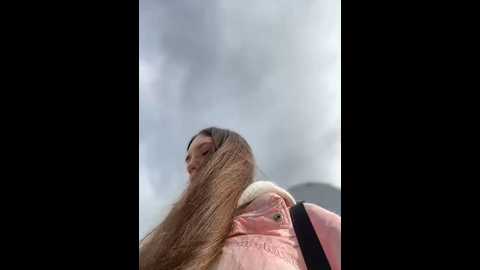 holly_molii @ stripchat on 20241023