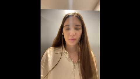 holly_molii @ stripchat on 20241023