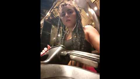 izabella_bella @ stripchat on 20241023