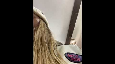 aniemiller @ stripchat on 20241024
