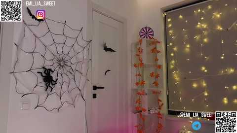 emi_lia_sweet @ stripchat on 20241024