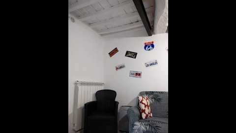 jasminenoir2 @ stripchat on 20241024