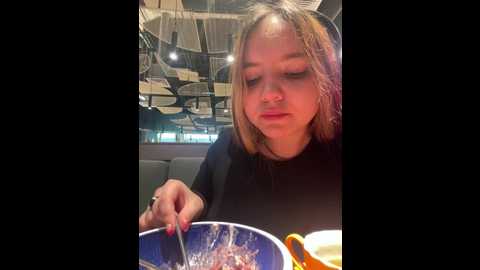 risky_mirai @ stripchat on 20241024