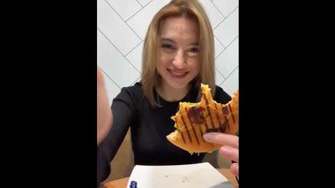 _angelari_ @ stripchat on 20241025