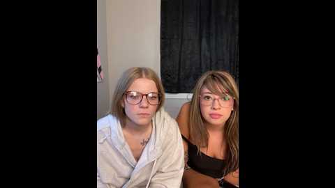 foxy_ana13 @ stripchat on 20241025
