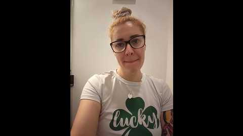 hollytattoo @ stripchat on 20241025