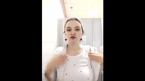 lella_ryann_ @ stripchat on 20241025