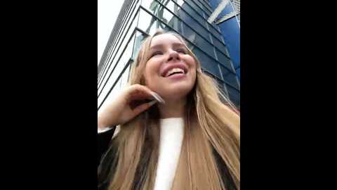 mur_girl @ stripchat on 20241025