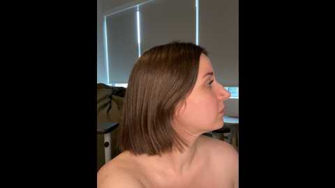 nerdynina @ stripchat on 20241025