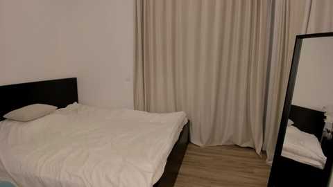 nicole_youthfull @ stripchat on 20241025