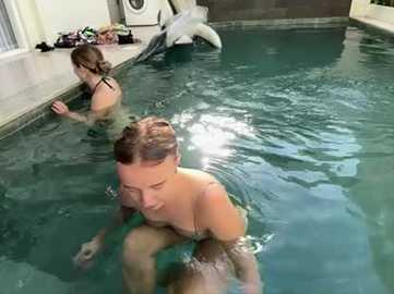 nura_n_sarah @ stripchat on 20241025