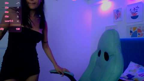 _18_laura @ stripchat on 20241026