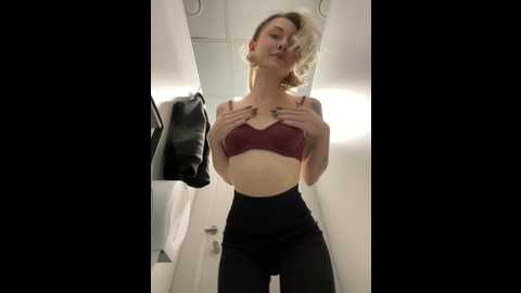 baby_brownie @ stripchat on 20241026