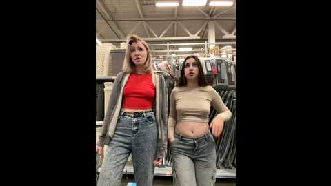 littlebitchess @ stripchat on 20241026
