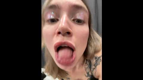 miss_elfie @ stripchat on 20241026