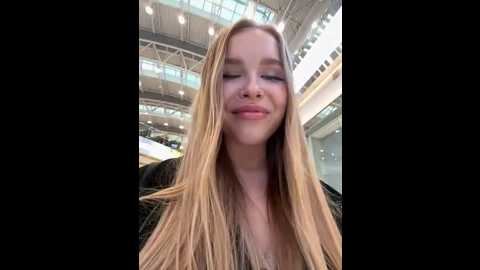 mur_girl @ stripchat on 20241026