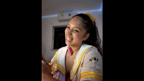 shara_dreams @ stripchat on 20241026