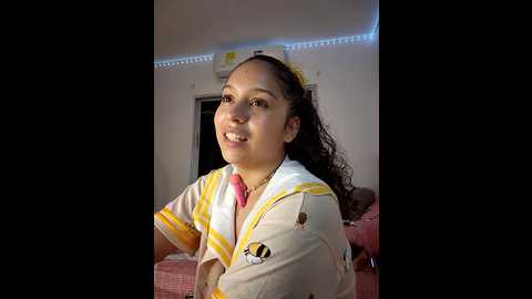 shara_dreams @ stripchat on 20241026