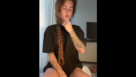 emiliacatalina @ stripchat on 20241027