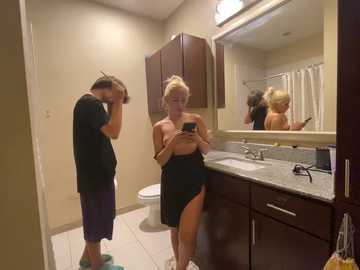 girlfriendmissy @ stripchat on 20241027