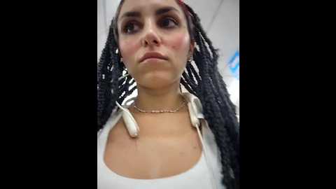 izabella_bella @ stripchat on 20241027