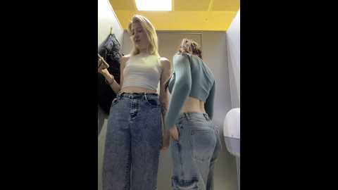 littlebitchess @ stripchat on 20241027