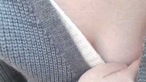 love_momo_love @ stripchat on 20241027
