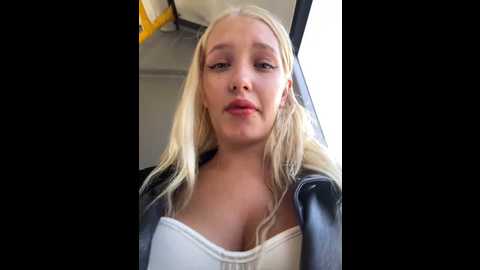 milkyy_wway @ stripchat on 20241027