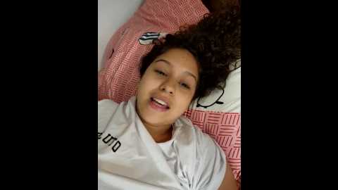 shara_dreams @ stripchat on 20241027