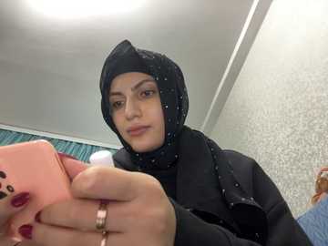 gumusguray @ stripchat on 20241028