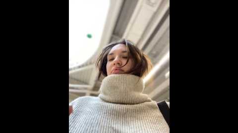 holly_molii @ stripchat on 20241028