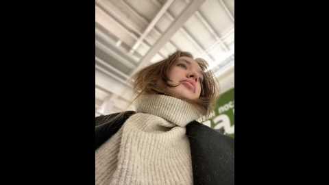 holly_molii @ stripchat on 20241028