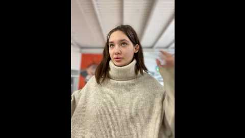holly_molii @ stripchat on 20241028
