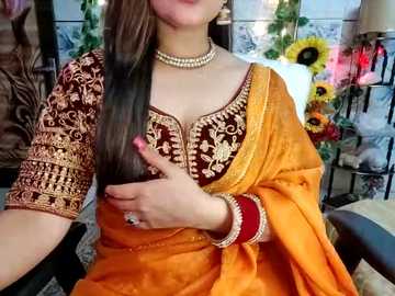 mahimagicdoll_desi @ stripchat on 20241028