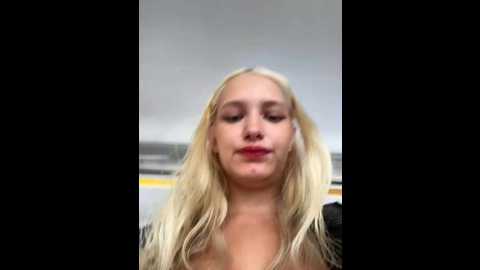 milkyy_wway @ stripchat on 20241028