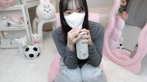 momo_room @ stripchat on 20241028