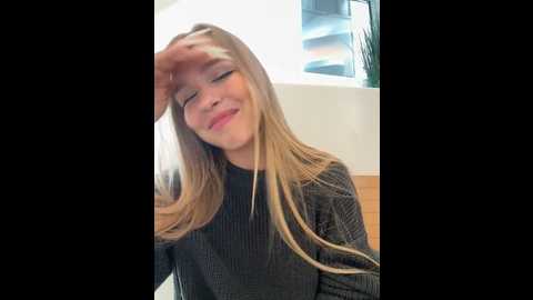 mur_girl @ stripchat on 20241028
