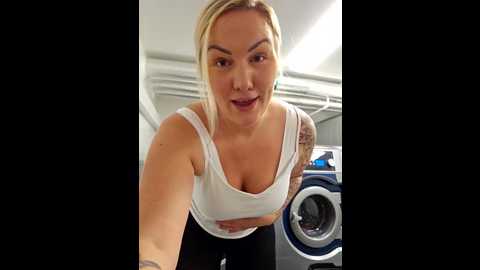 nastymilf_ @ stripchat on 20241028
