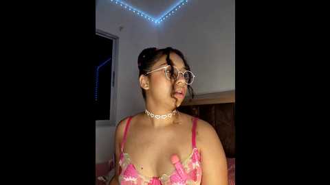 shara_dreams @ stripchat on 20241028