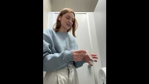 _angelari_ @ stripchat on 20241029