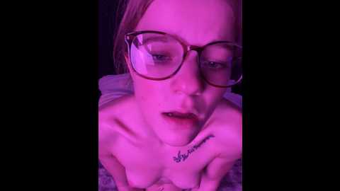 foxy_ana13 @ stripchat on 20241029